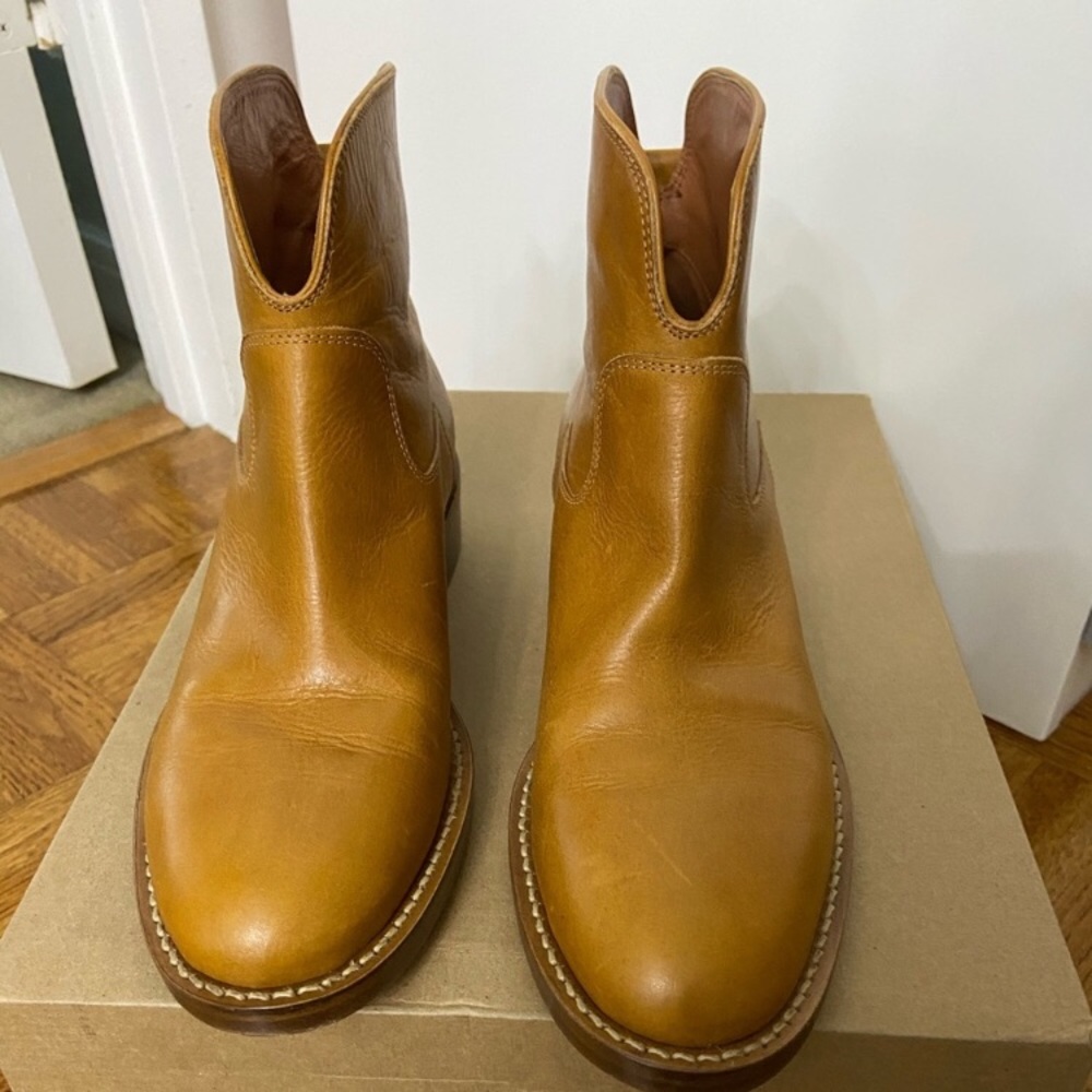 Via spiga Baxter camel leather boots 8 NWOB